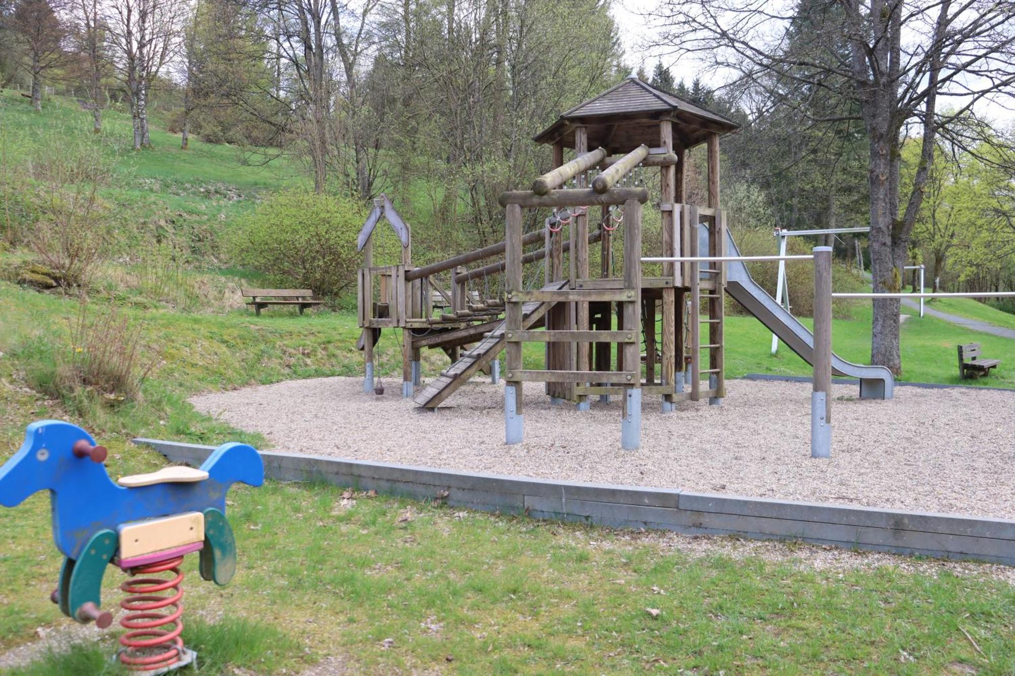 Direkt Am See Winterberg Elkeringhausen Exterior foto